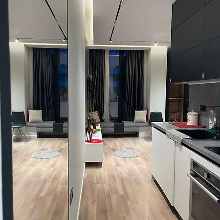 Apartment Square 21 *