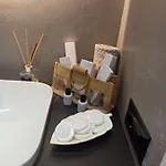 Square 21 Apartament Tirana