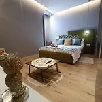 Square 21 Apartament